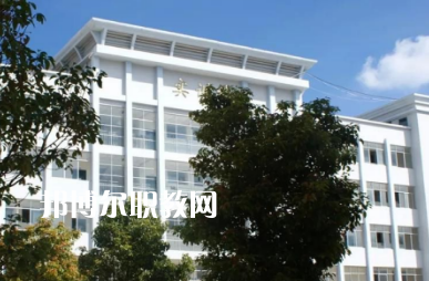 鹽源職業(yè)技術(shù)中學校2022年報名條件、招生要求、招生對象