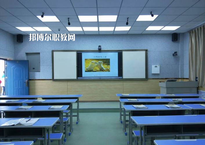楊陵區(qū)職業(yè)教育中心2022年報名條件、招生要求、招生對象