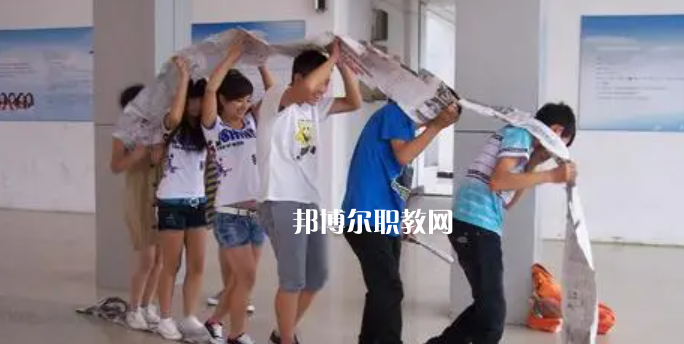 成都金海洋創(chuàng)意產(chǎn)業(yè)職業(yè)技術(shù)學(xué)校2022年學(xué)費(fèi)、收費(fèi)多少