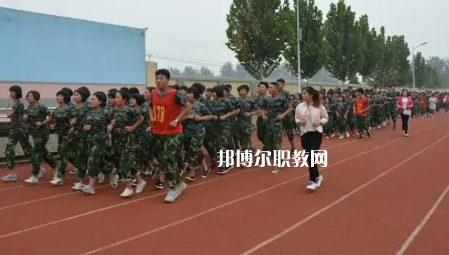 云龍縣民族職業(yè)高級中學(xué)學(xué)校2022年學(xué)費(fèi)、收費(fèi)多少