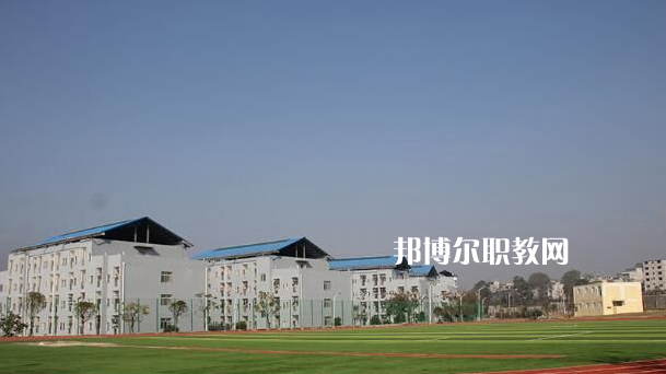 貴州興仁民族職業(yè)技術(shù)學(xué)校2022年學(xué)費、收費多少