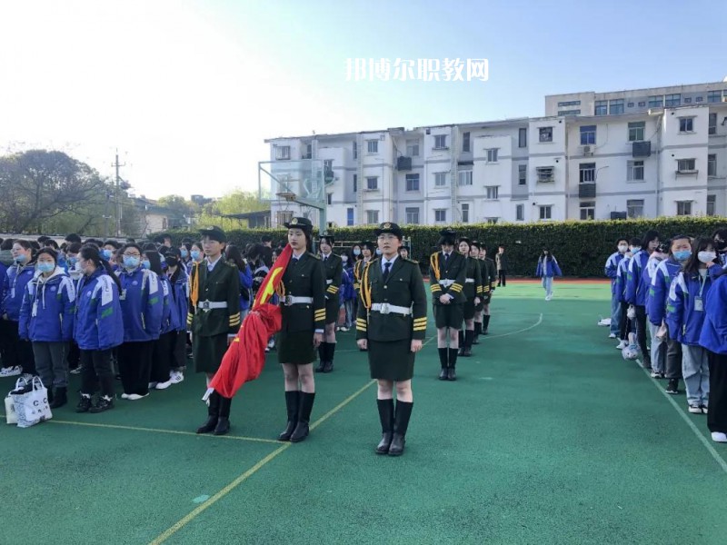 揚州生活科技學(xué)校2022年有哪些專業(yè)