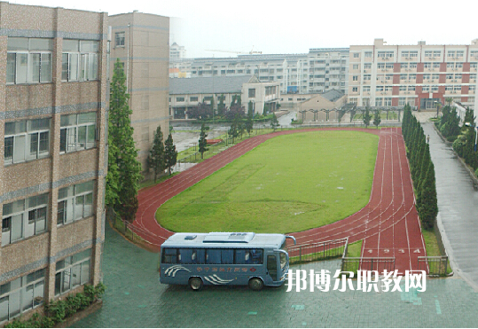 揚(yáng)州市弘揚(yáng)中等專業(yè)學(xué)校2022年報名條件、招生要求、招生對象
