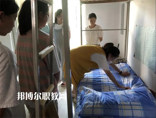 江蘇潤(rùn)州中等專(zhuān)業(yè)學(xué)校2022年宿舍條件