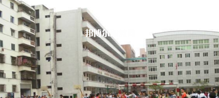 簡(jiǎn)陽育英文武職業(yè)技術(shù)學(xué)校怎么樣、好不好