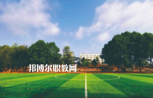 寧洱縣職業(yè)高級(jí)中學(xué)2022年招生辦聯(lián)系電話