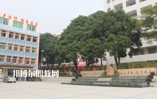 資陽科學技術學校2022年招生辦聯(lián)系電話