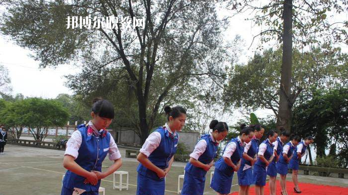重慶萬(wàn)州商貿(mào)中等專業(yè)學(xué)校2022年報(bào)名條件、招生要求、招生對(duì)象