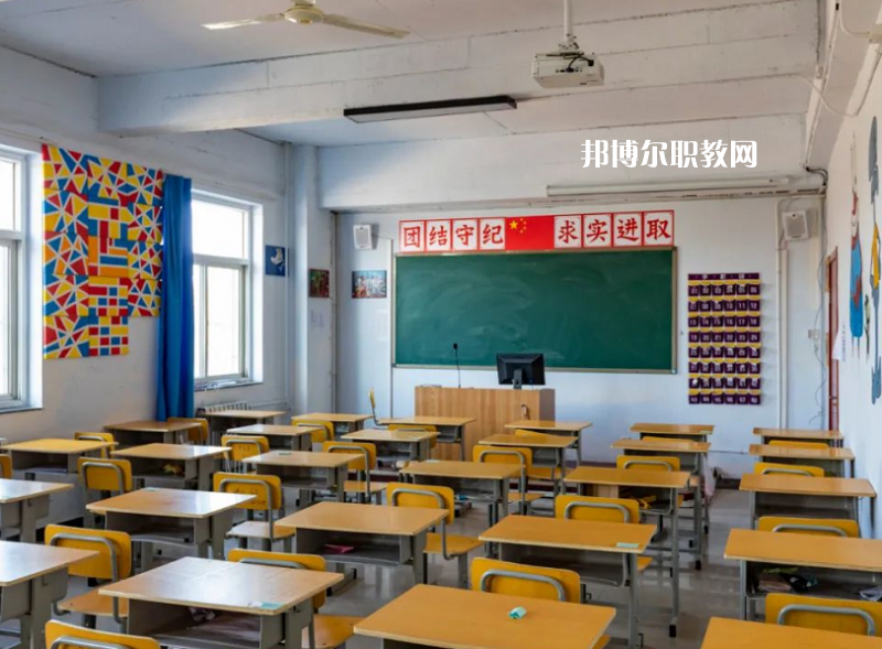 石家莊現(xiàn)代經(jīng)貿(mào)中等專業(yè)學校2022年招生錄取分數(shù)線