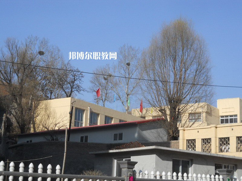 承德通達中等專業(yè)學校2022年報名條件、招生要求、招生對象