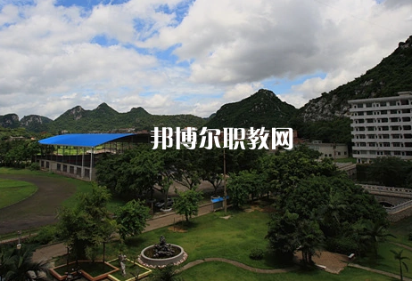廣西商業(yè)學(xué)校怎么樣、好不好