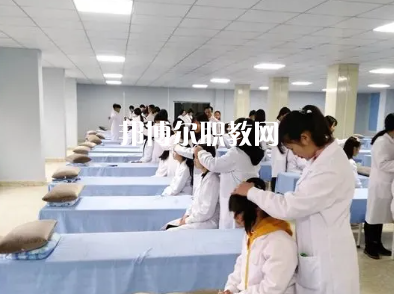 貴州中醫(yī)藥職業(yè)學(xué)校2022年報(bào)名條件、招生要求、招生對(duì)象