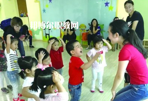 河北省青縣幼兒師范學(xué)校2022年報(bào)名條件、招生要求、招生對象
