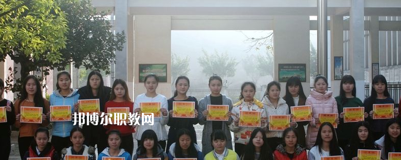 梅州藝術(shù)學(xué)校2022年報(bào)名條件、招生要求、招生對(duì)象