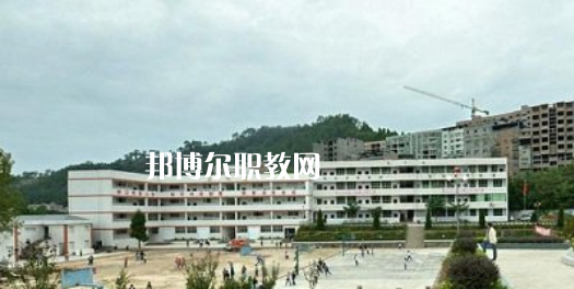 平昌筆山職業(yè)中學(xué)2022年報(bào)名條件、招生要求、招生對象