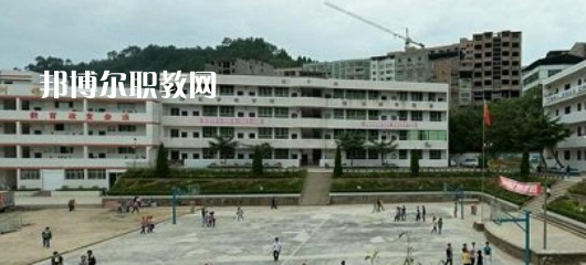 平昌縣筆山職業(yè)中學(xué)2022年有哪些專(zhuān)業(yè)