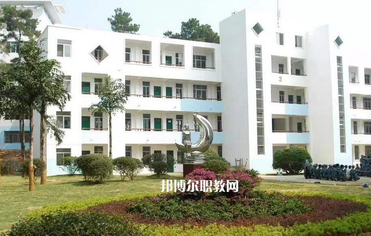 桂林旅游職業(yè)中等專業(yè)學(xué)校2022年報(bào)名條件、招生要求、招生對(duì)象