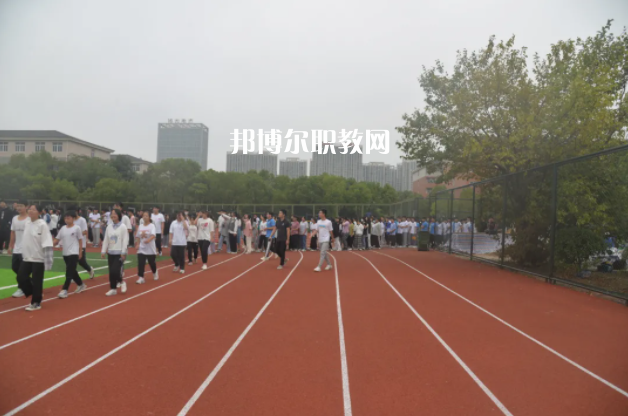 安徽明星科技中專學(xué)校2022年報(bào)名條件、招生要求、招生對(duì)象