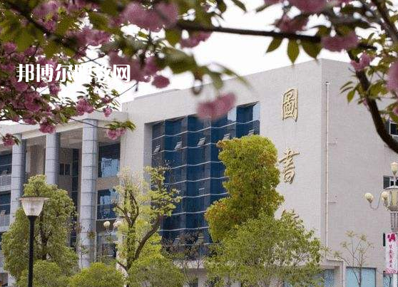 怒江州民族中等專業(yè)學(xué)校2022年招生簡(jiǎn)章
