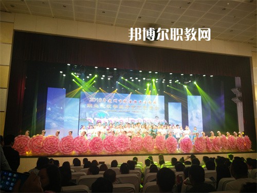 達(dá)州華西職業(yè)技術(shù)學(xué)校2022年報(bào)名條件、招生要求、招生對象