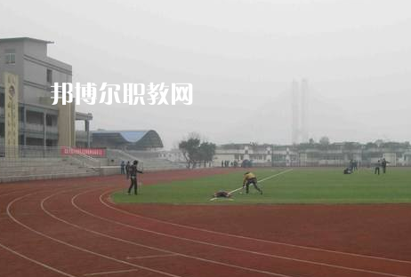 四川宜賓工業(yè)職業(yè)技術(shù)學(xué)校2022年學(xué)費(fèi)、收費(fèi)多少