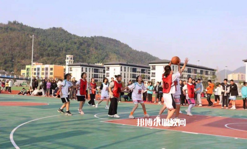 四川珙縣職業(yè)技術(shù)學校2022年招生辦聯(lián)系電話