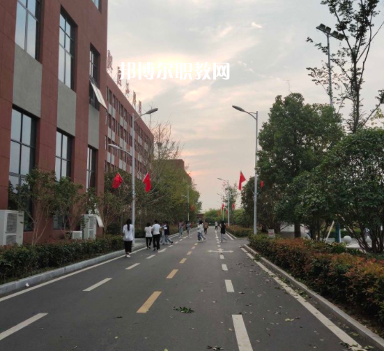 彌勒縣民族職業(yè)高級(jí)中學(xué)2022年怎么樣、好不好
