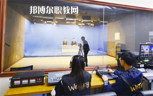 四川外國(guó)語(yǔ)大學(xué)成都學(xué)院中高職銜接部2022年有哪些專(zhuān)業(yè)
