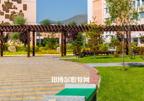 湟中職業(yè)教育中心2022年學(xué)費(fèi)、收費(fèi)多少