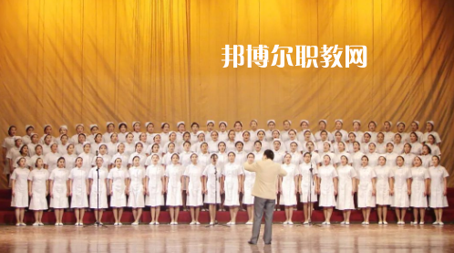 新疆石河子衛(wèi)生學(xué)校2022年報(bào)名條件、招生要求、招生對(duì)象