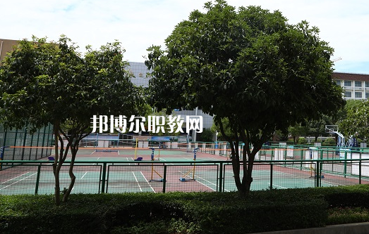 宜都職教中心2022年報名條件、招生要求、招生對象