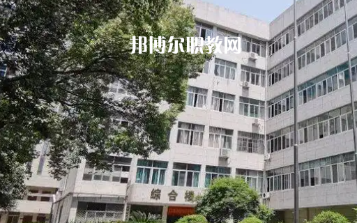 武漢洪山外經(jīng)貿(mào)學(xué)校2022年報(bào)名條件、招生要求、招生對(duì)象