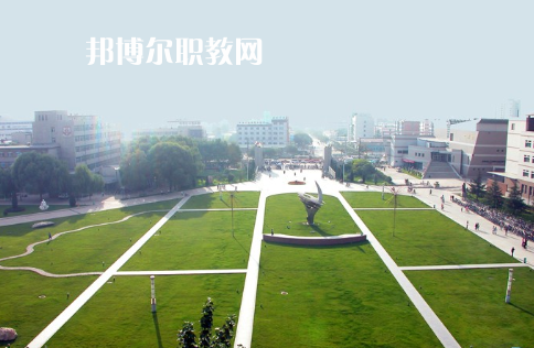 潛江職教中心2022年怎么樣、好不好