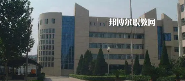 鄭州高職?？圃盒Ｅ琶?9強(qiáng)