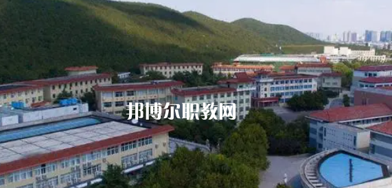 徐州高職?？圃盒Ｅ琶?強(qiáng)