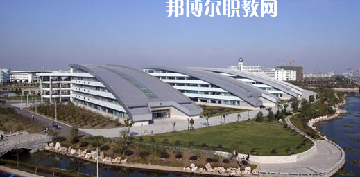 常州高職?？圃盒Ｅ琶?強(qiáng)