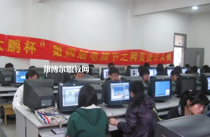 安徽2023年沒(méi)有畢業(yè)證可以讀計(jì)算機(jī)學(xué)校嗎