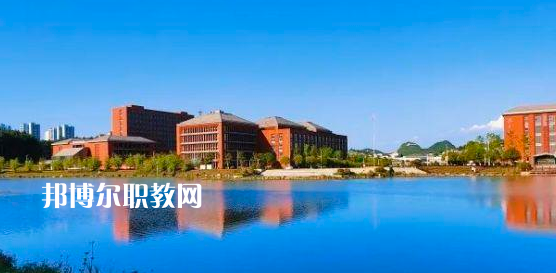 貴州高職?？圃盒Ｅ琶?4強(qiáng)