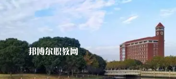 上海高職?？圃盒Ｅ琶?1強