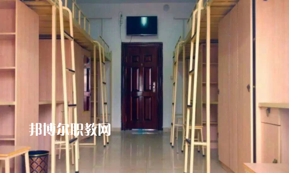 四川省南充外國語中等專業(yè)學校2023年宿舍條件