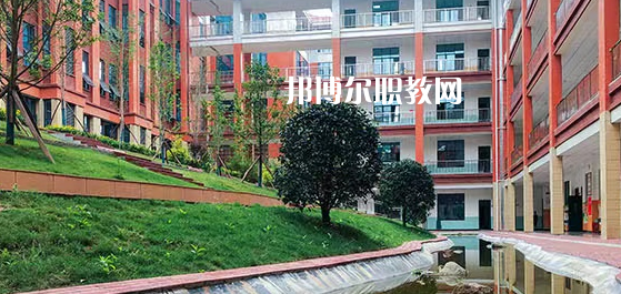 2023年仁壽新科綜合高中學(xué)校學(xué)費、收費多少