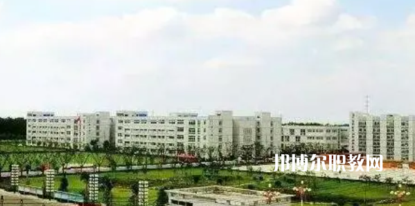 江蘇省高郵中等專業(yè)學校地址在哪里，哪個地區(qū)，哪個城市?