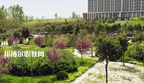 陜西省高新技術(shù)學(xué)校地址，乘車路線