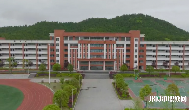 2023印江縣中等職業(yè)學校多少錢 印江縣中等職業(yè)學校各專業(yè)學費收費標準