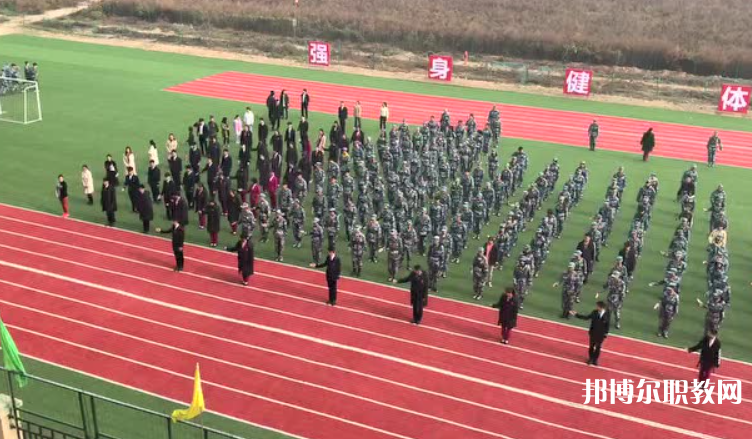 2023鄭州航空港經(jīng)濟(jì)綜合實(shí)驗(yàn)區(qū)華德中等專(zhuān)業(yè)學(xué)校招生計(jì)劃 招生人數(shù)是多少(附要求、條件、對(duì)象)