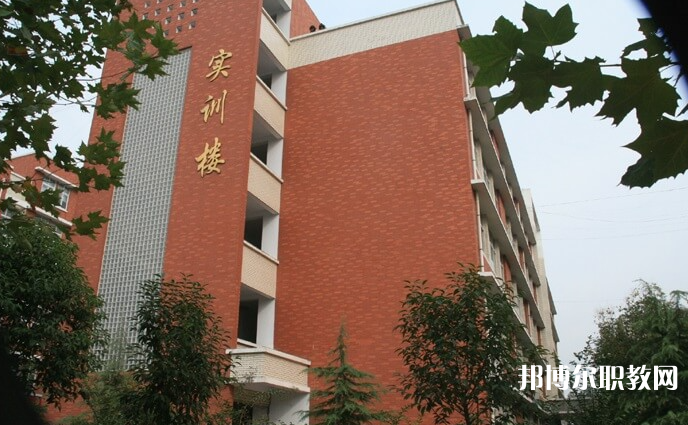 漯河市食品工業(yè)中等專業(yè)學(xué)校怎么樣、好不好