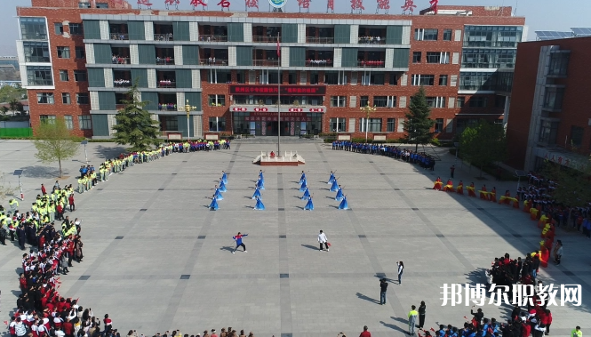 三門峽市湖濱區(qū)中等職業(yè)教育學(xué)校地址，乘車路線