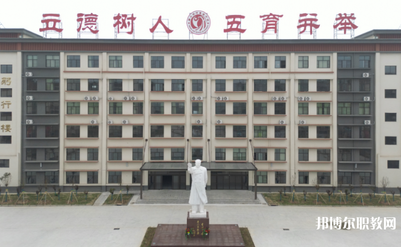 2023周口市潁河職業(yè)中等專業(yè)學(xué)校多少錢 周口市潁河職業(yè)中等專業(yè)學(xué)校各專業(yè)學(xué)費收費標準
