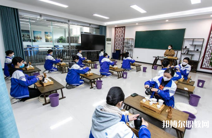 四川興科城市交通技工學(xué)校2024年報名條件、招生要求、招生對象