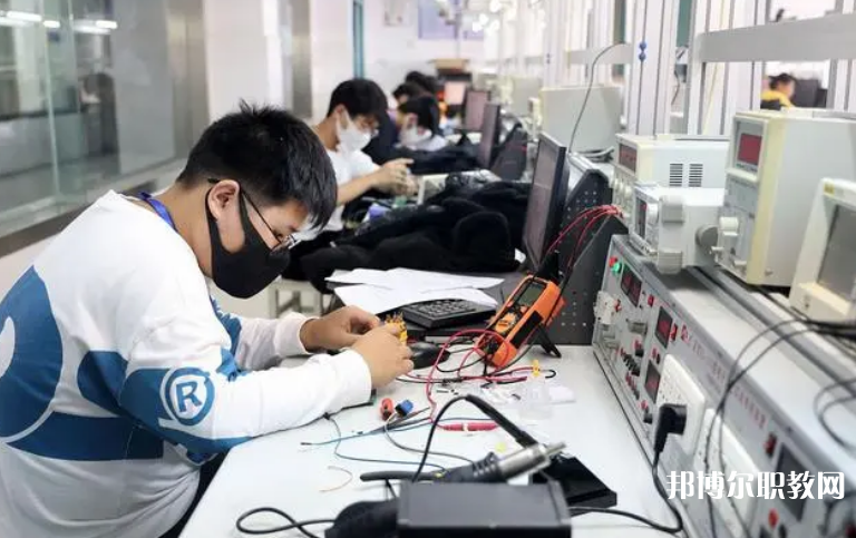 重慶2024年上中專有沒(méi)有前途